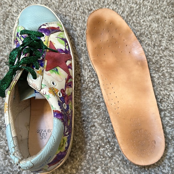 Golden Goose GGDB Children’s Shoes Deluxe Brand Size 35 - 3 Kids Sneakers AS IS - Picture 14 of 16